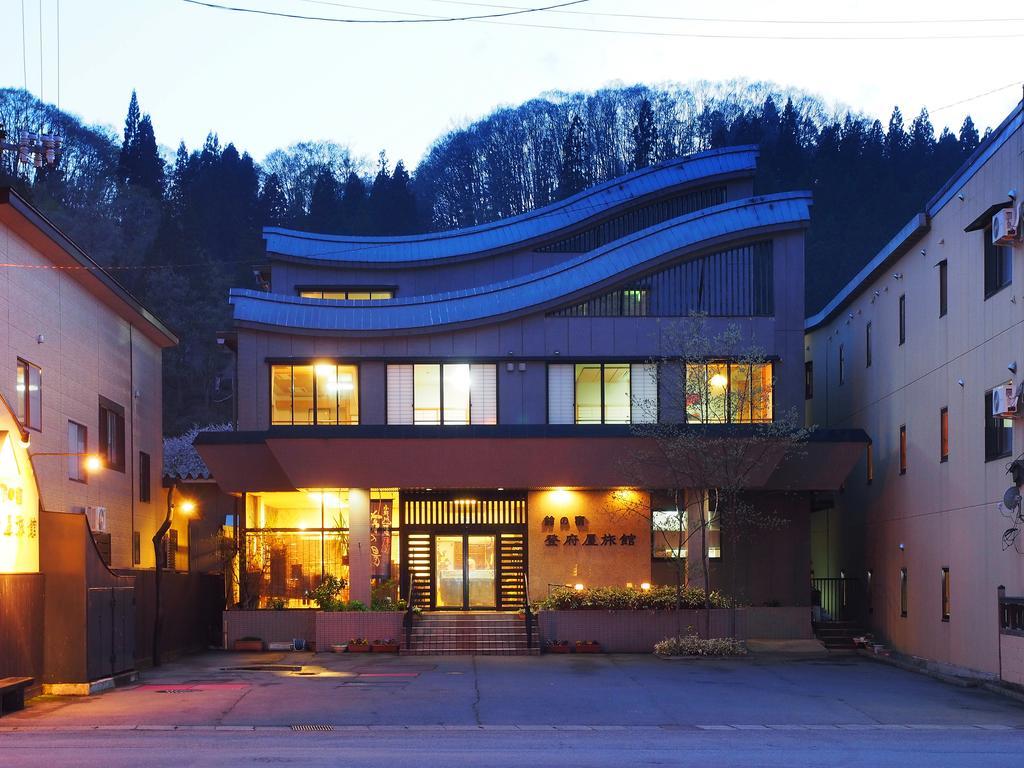 Готель Tofuya Ryokan, Onogawa Onsen, Sauna, Barrier-Free Йонедзава Екстер'єр фото